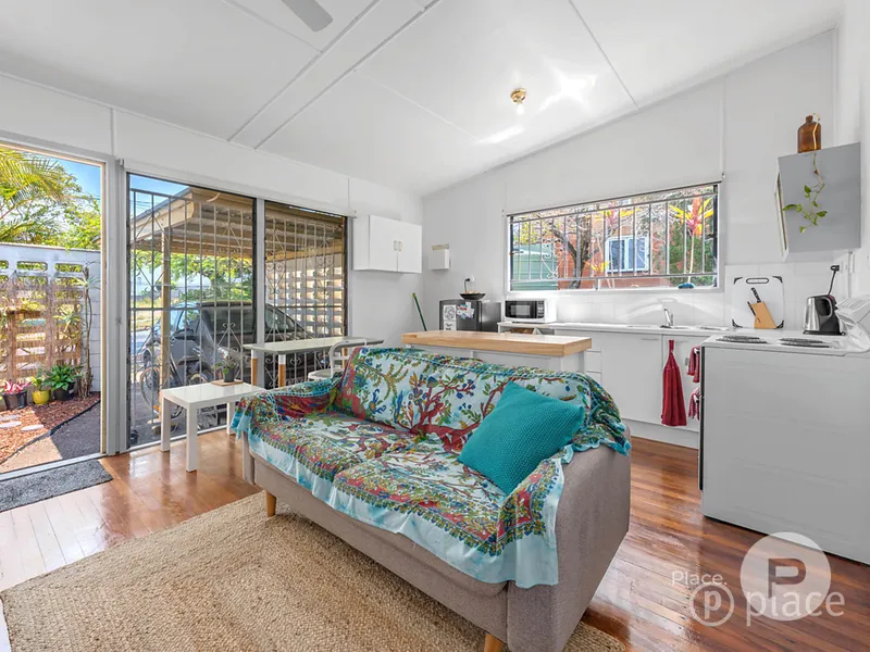 Freshly Renovated Unit in Great Location