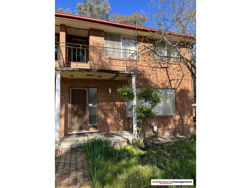 Sunny Two Storey Duplex