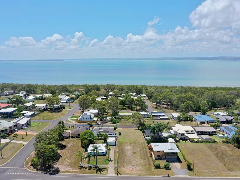 Top of the Hill - Catch the Breezes!