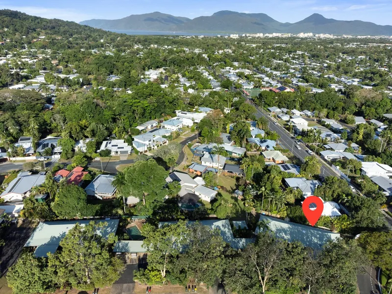 Single Level Villa - Blue-chip location!