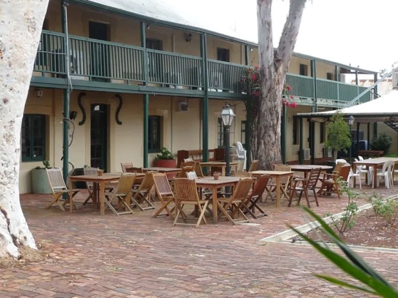 NEGATIVE GEARED INVESTMENT DREAM