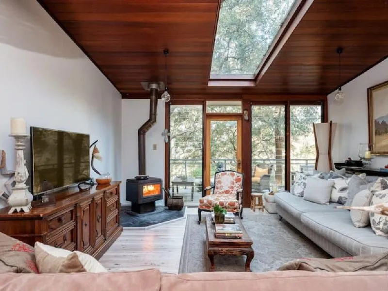 Tranquil Tree House - Executive Short Lease