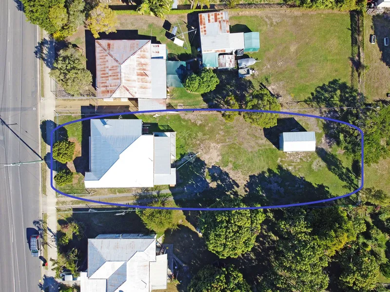 Prime Position +1,234m2 Block + Huge Home