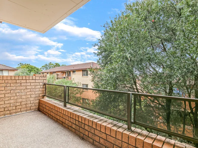 Updated Apartment Minutes to Station & Shops