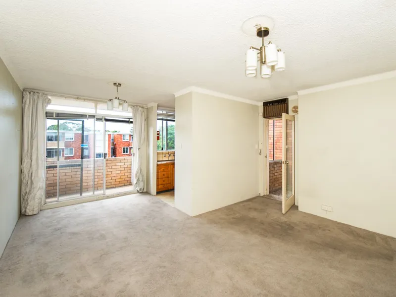 Desirable Apartment In Quiet Location