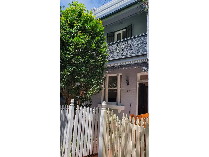 Enjoy the Newtown Lifestyle