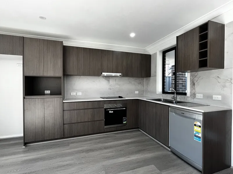 2 Bedroom Granny Flat In An Ideal Location