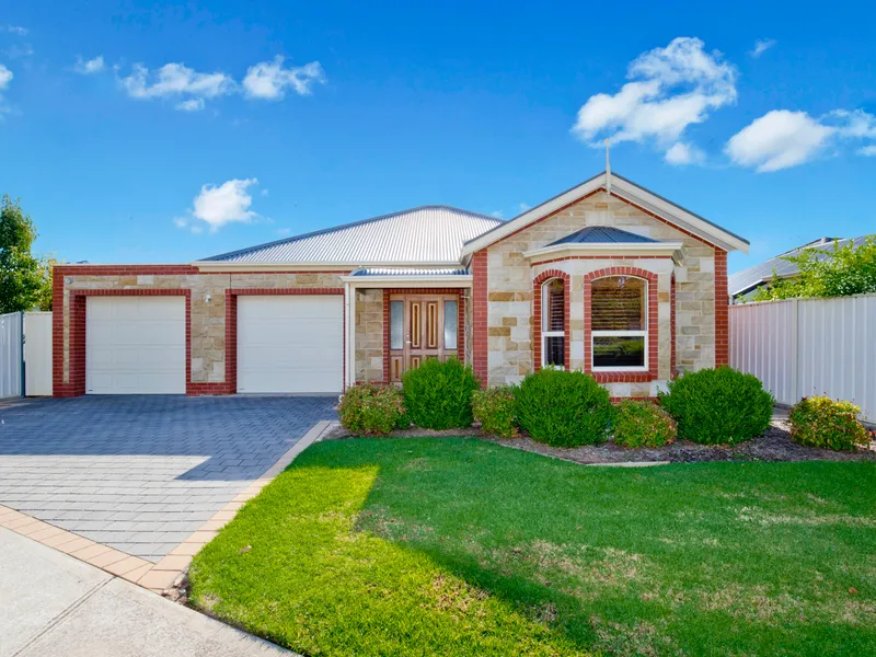 Picture Perfect, This Size Will Surprise