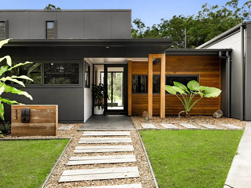 Designer Living – Style, Sophistication, Presentation!