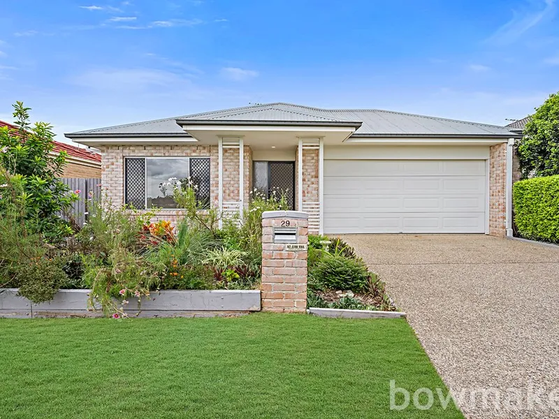Charming, Low Maintenance & Steps from the River!