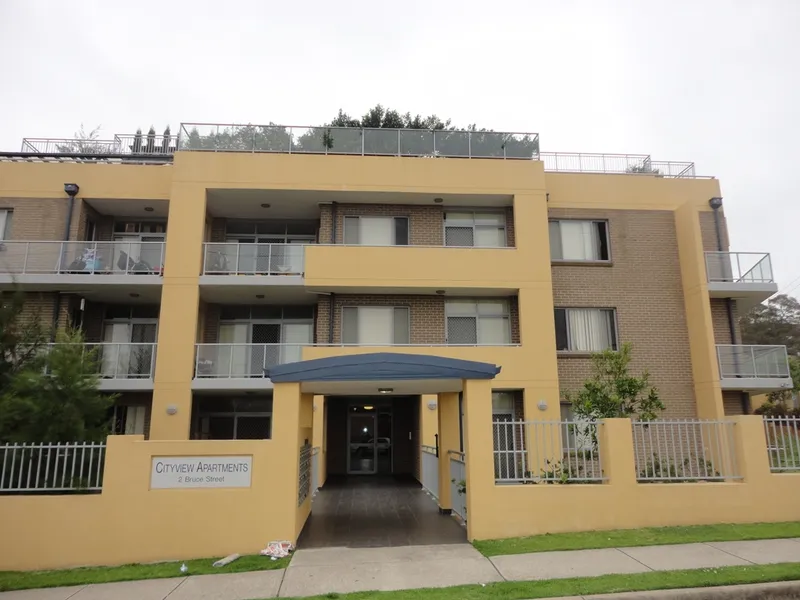 Security complex with Lift access