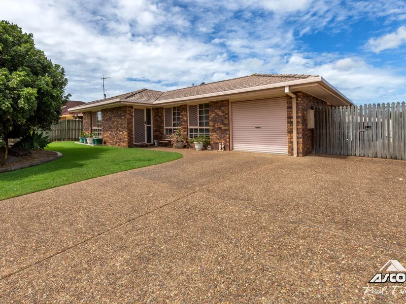 SOLID 4 BEDROOM BRICK HOUSE IN POPULAR TIGHTLY HELD ESTATE