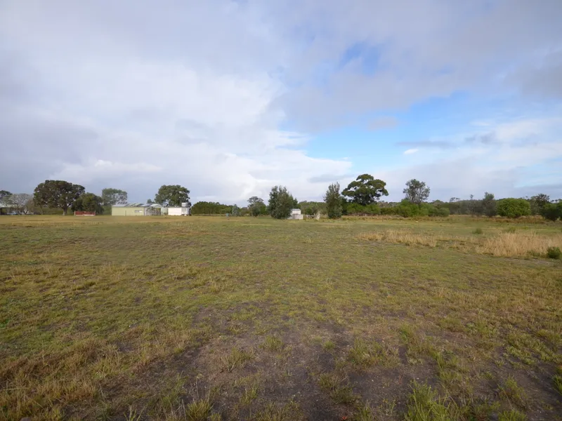 929M2 Affordable Enjoyment In a Fishermans Paradise