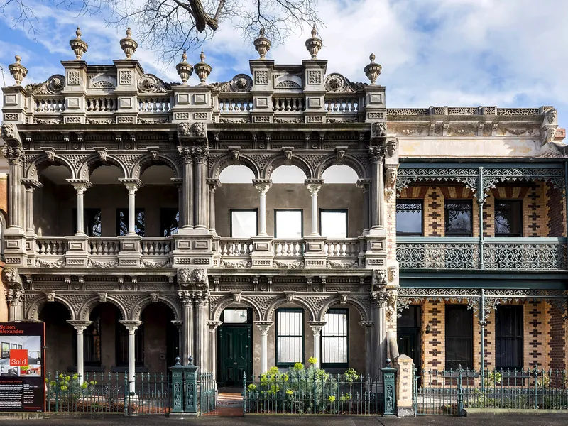 C1890 - Boom style terrace in a blue-chip location