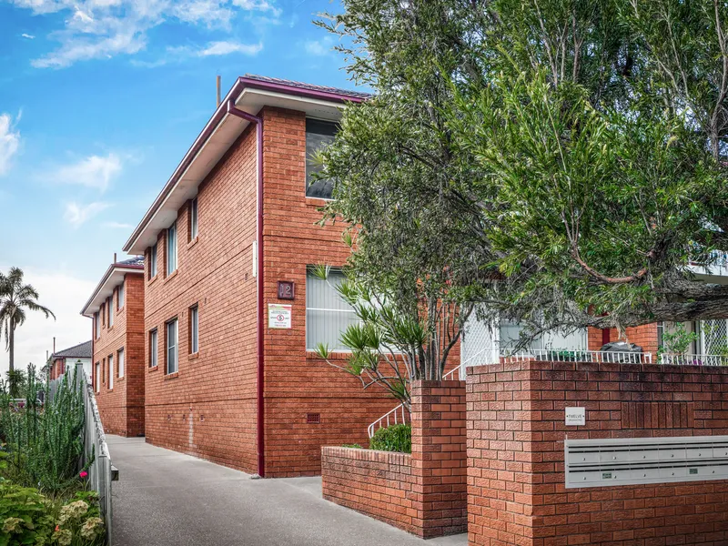 Extraordinary Convenience & Lifestyle Appeal