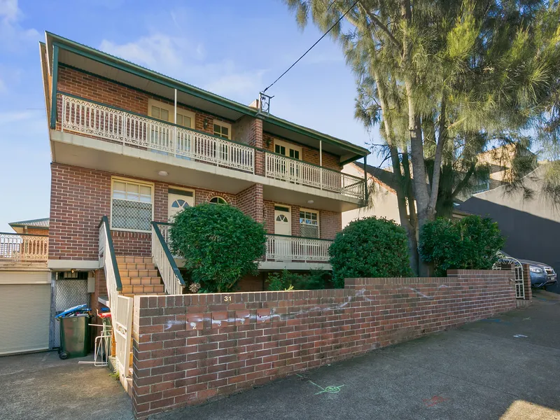 Good Size Two-Bedroom Townhouse With A Double Garage