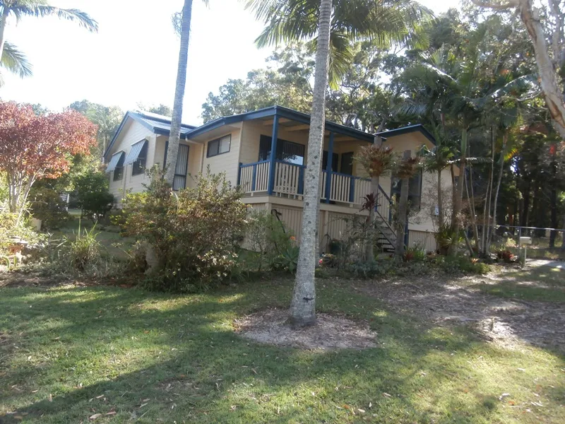 Immaculate Lowset with Double Garage and Carport