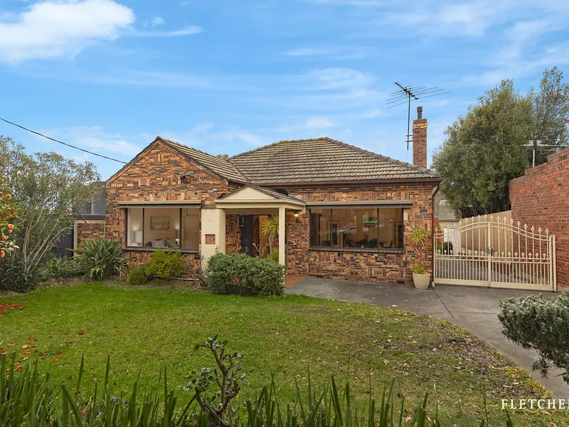STEP OUT THE DOOR TO NORTH BALWYN VILLAGE - CONTACT AGENT TO REGISTER FOR INSPECTIONS