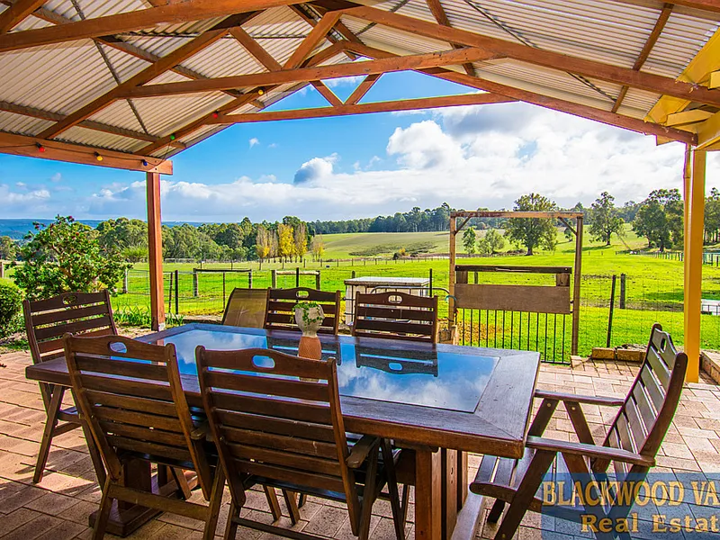 DID SOMEONE SAY SHEDS? AND WATER!!