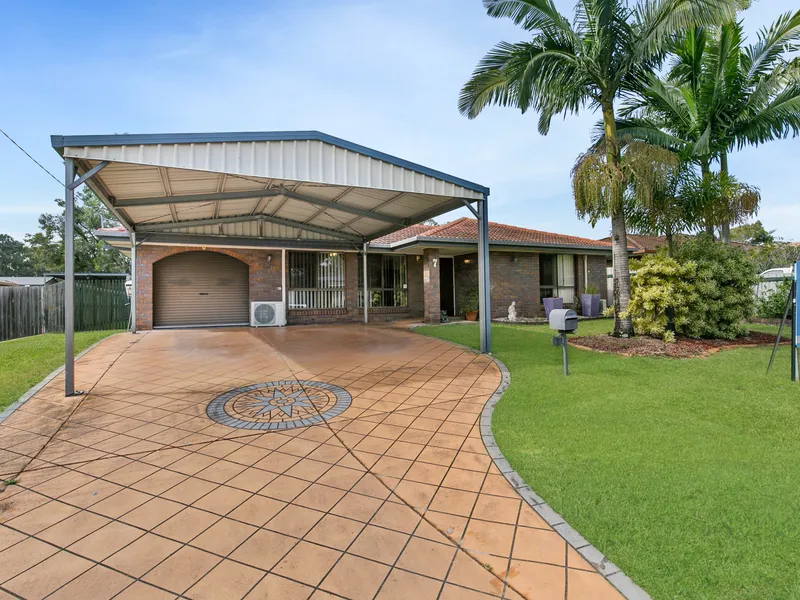 HUGE SHED, BIG BLOCK, POOL and BACKS ONTO PARKLAND - BRING THE FAMILY TODAY!
