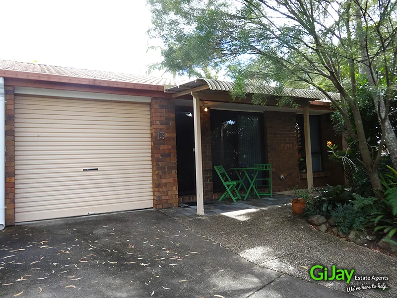 SPACIOUS PRIVATE DUPLEX HOME WITH A HUGE 471m2 YARD