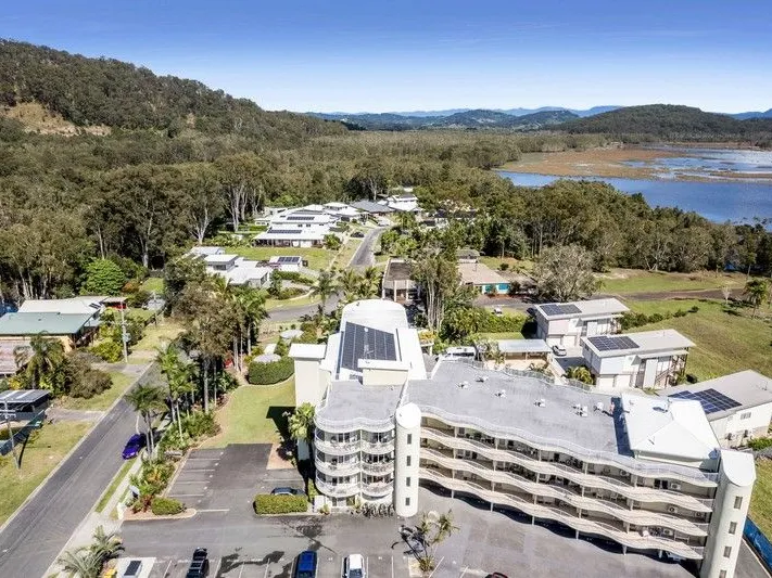 Great lifestyle or investment opportunity.