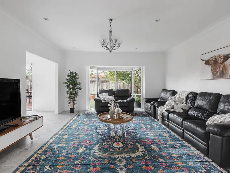 From 1100pw ✦ 2K Bond ✦ Furnished ✦ Bills Included