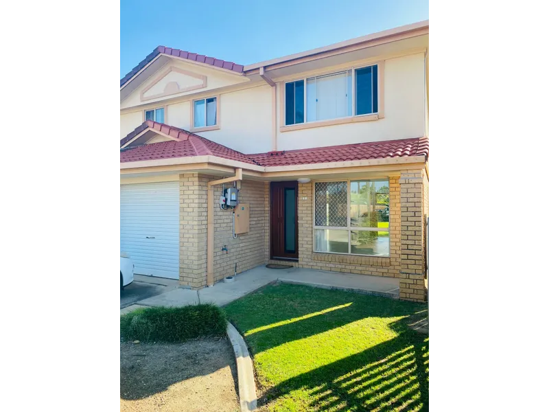 3 Bedroom Renovated Townhouse for rent