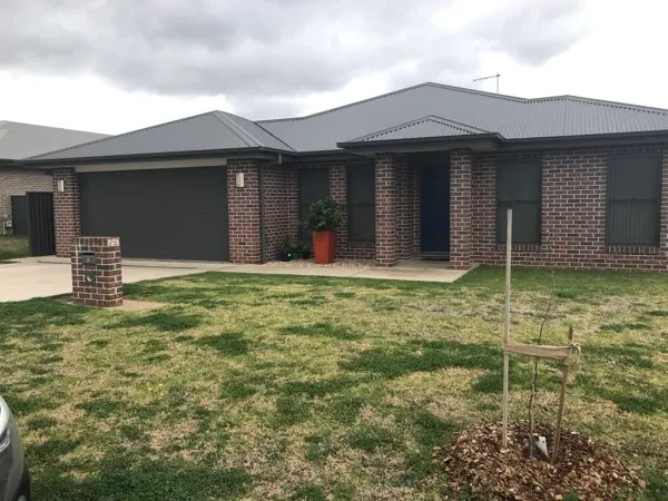 4 BEDROOM FAMILY HOME - LOCATED IN NORTH TAMWORTH!