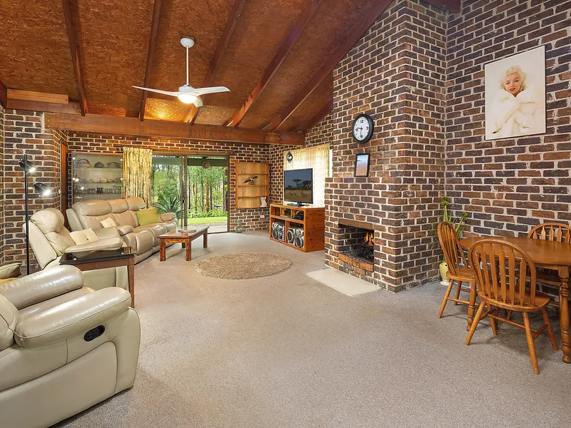 Home Among the Gumtree's