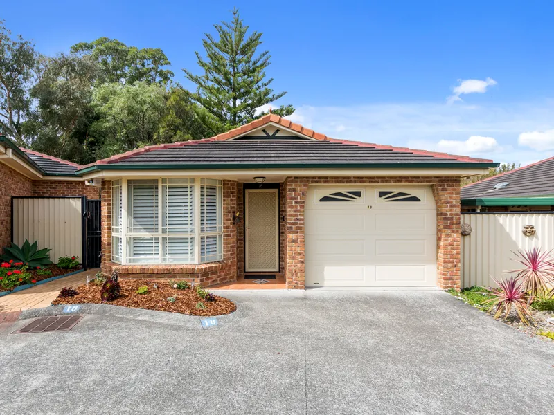 Easy Single Level Villa Living