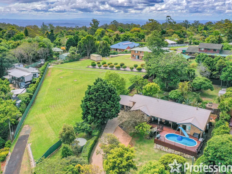 Forest Park Private 4-bedroom designer home