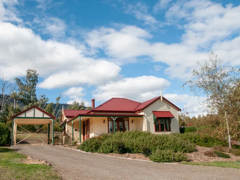 Country Cottage at South Cathedral Farm