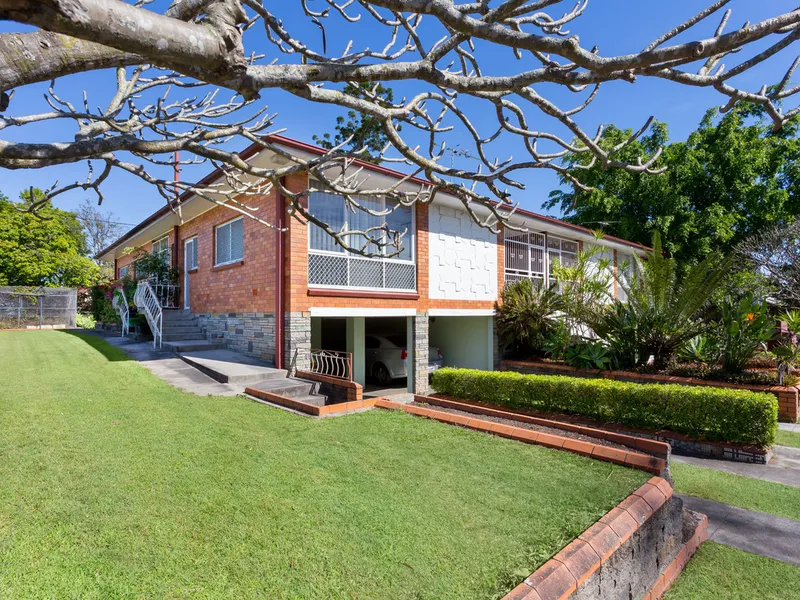 Redevelop or Retain this Rare Block of Flats