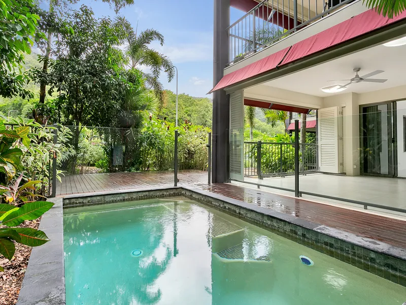 STUNNING LUXURY GRAND 208M2 APARTMENT WITH YOUR OWN PRIVATE POOL, 3 BED, 2 BATH, STUDY, 2 STORAGE ZONES, 2 GARAGE SPACES, MOTOR BIKE PARK- $465,000