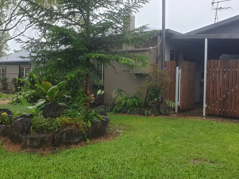 Rural Home and Huge Shed:- Short term:- 4 months