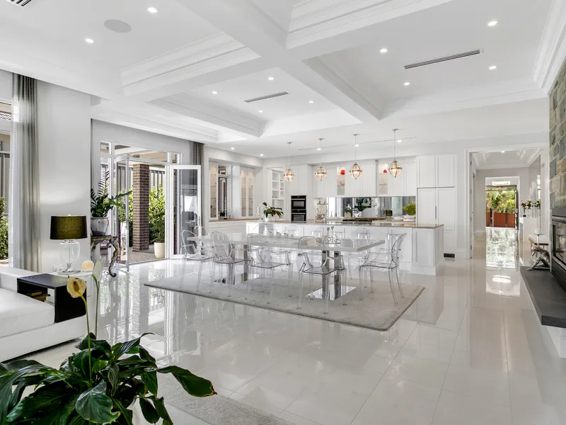 Light, Luxury and Perfection