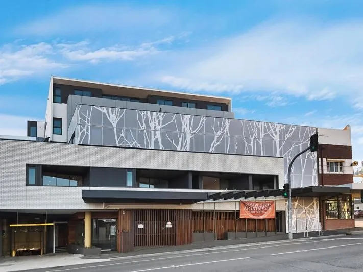 APARTMENT FIT FOR ENTERTAINERS!