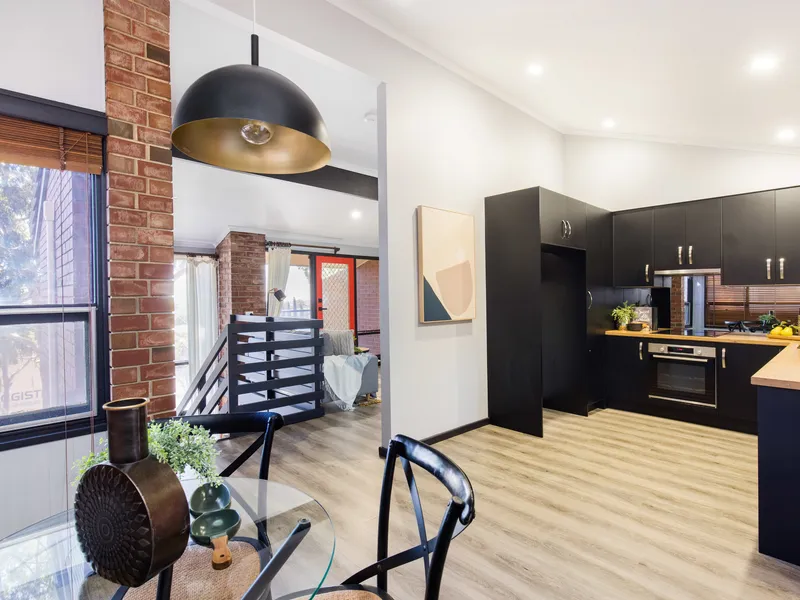 From bush walks to breathtaking city views comes the rise of a green low-maintenance oasis…