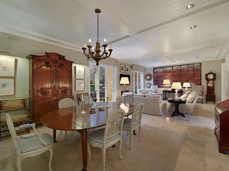 A Grand European Town Residence in Downtown Prahran - Expressions Of Interest Closing 31st March @ 5pm