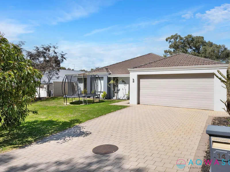 Stunning Family Abode in Quiet Cul-De-Sac