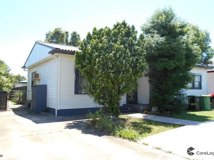 Beautiful Quiet Street Home