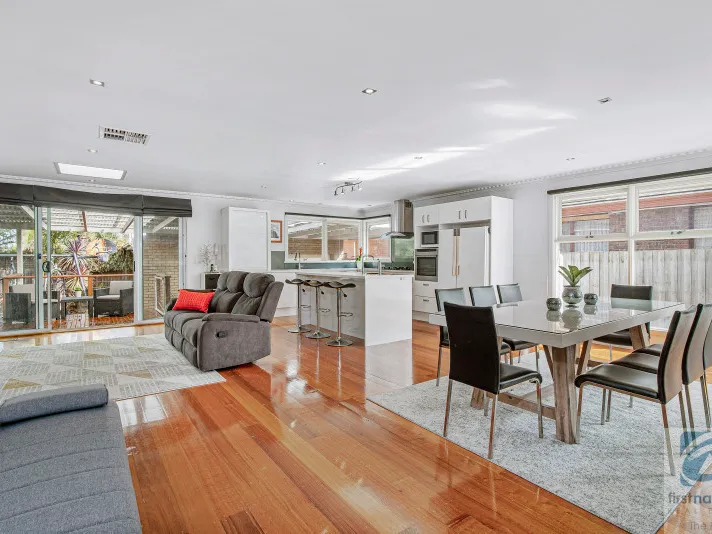 4 Bedroom -McKinnon Zoned Family Home.