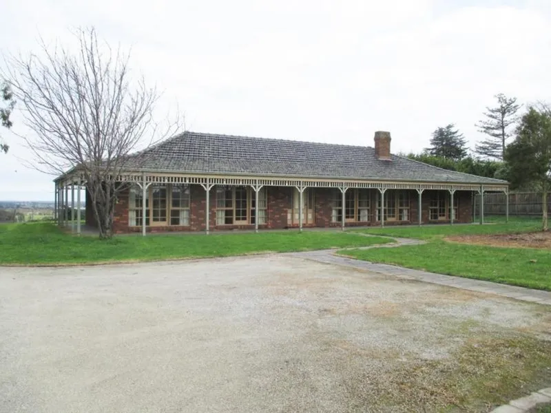 * 4 Bedroom Home on One Acre *