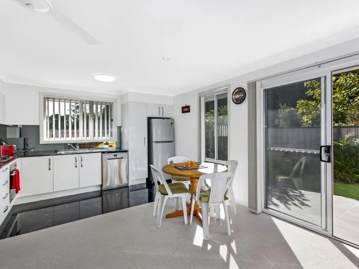 MODERN VILLA - QUIET & PRIVATE POSITION