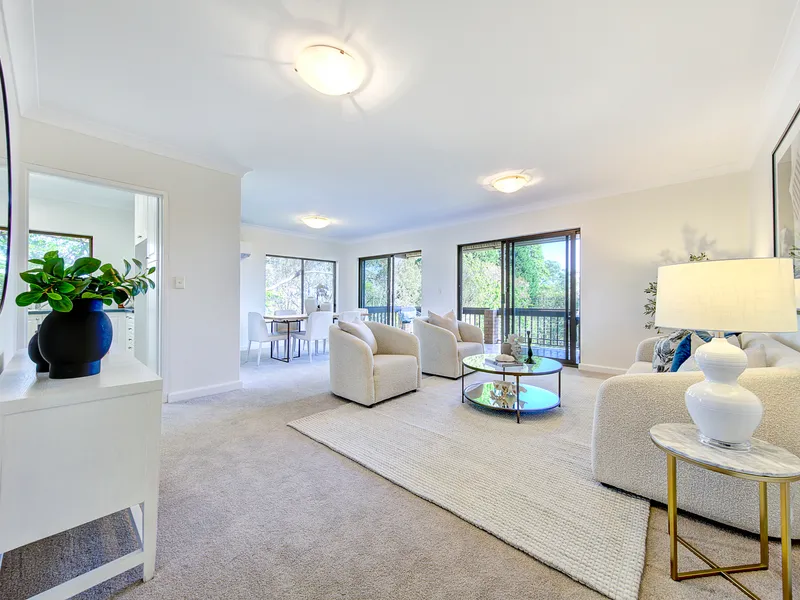 Light Filled, Quiet Apartment Within Boutique 'Huntington'