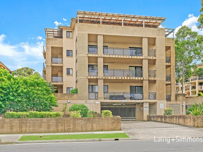 Convenient ground floor unit with modern features