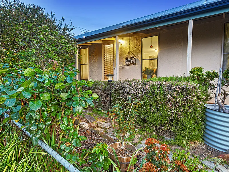 Cottage and Shedding