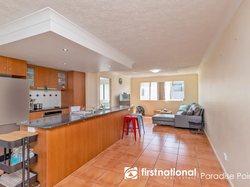 SPACIOUS 2 BEDROOM APARTMENT IN THE HEART OF SOUTHPORT!