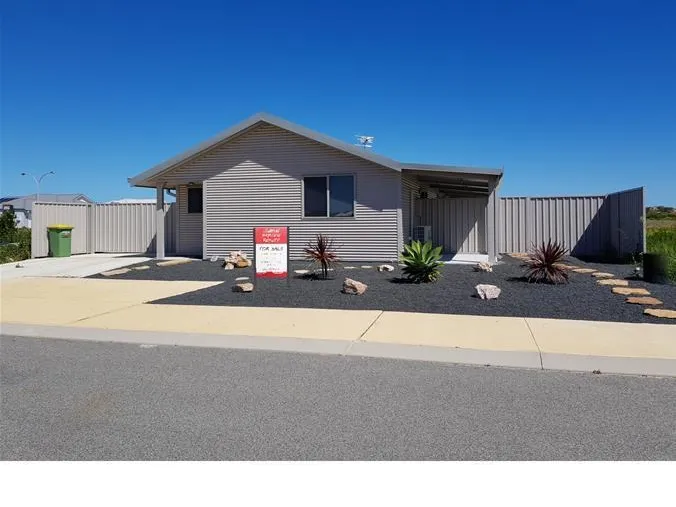 price reduced PERFECT HOLIDAY HOUSE for BIG BOAT 